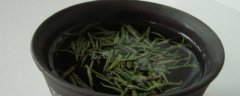竹叶青茶是什么制成的