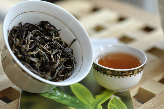单丛茶有什么功效和作用，凤凰单枞什么味道好喝