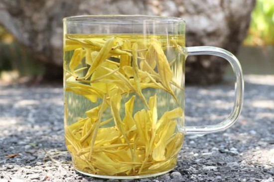 黄金芽茶叶多少钱一斤，580～8000元左右一斤